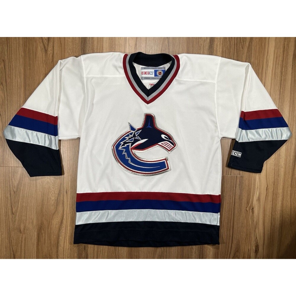 Vancouver Canucks CCM NHL Jersey White Orca Logo Vintage Adult Large